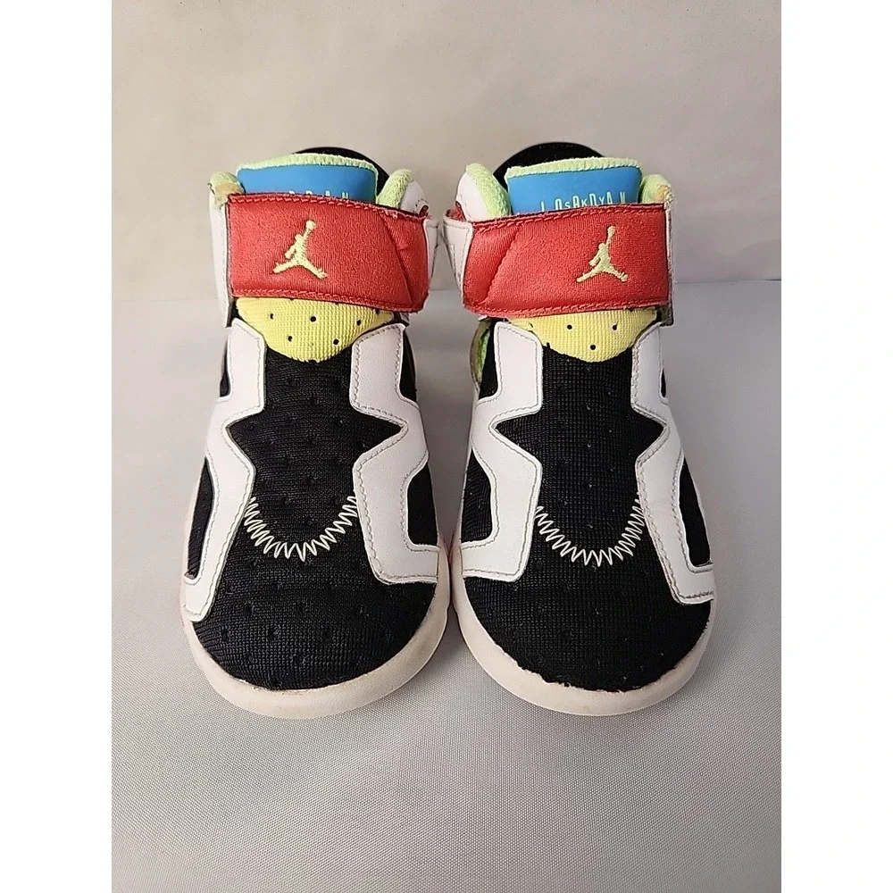 Air Jordan Toddlers Size 9C Sneakers Sky 6 Retro Little Flex Multicolor White
